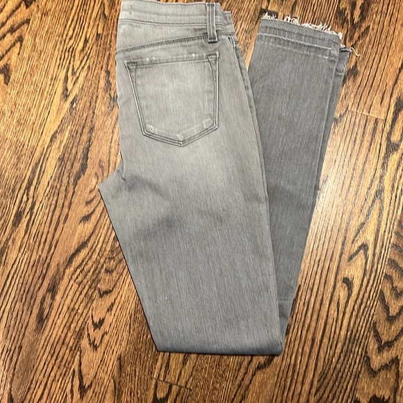 J Brand grey skinny jean - Picture 4 of 5